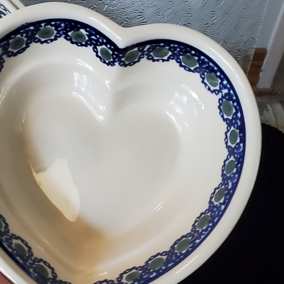 Boleslawiec Hand Painted Pottery Collection - Picture 4 of 13